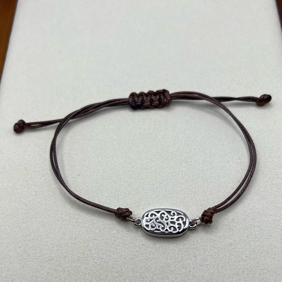 Handmade bracelet brown with a pearl like centre - Picture 3 of 5